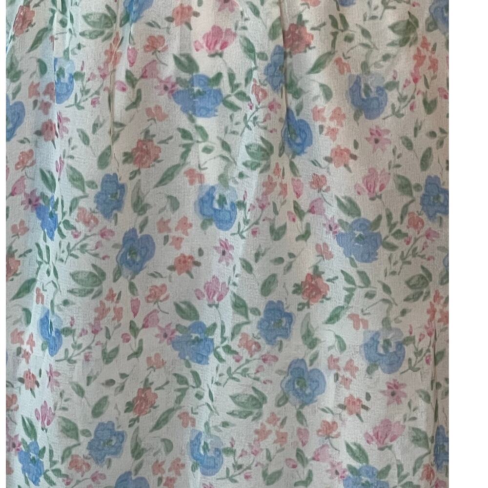 Altar'd State Malaya Ivory Floral Tie Strap Smocked Romper XL NWT Garden Party - Picture 7 of 11